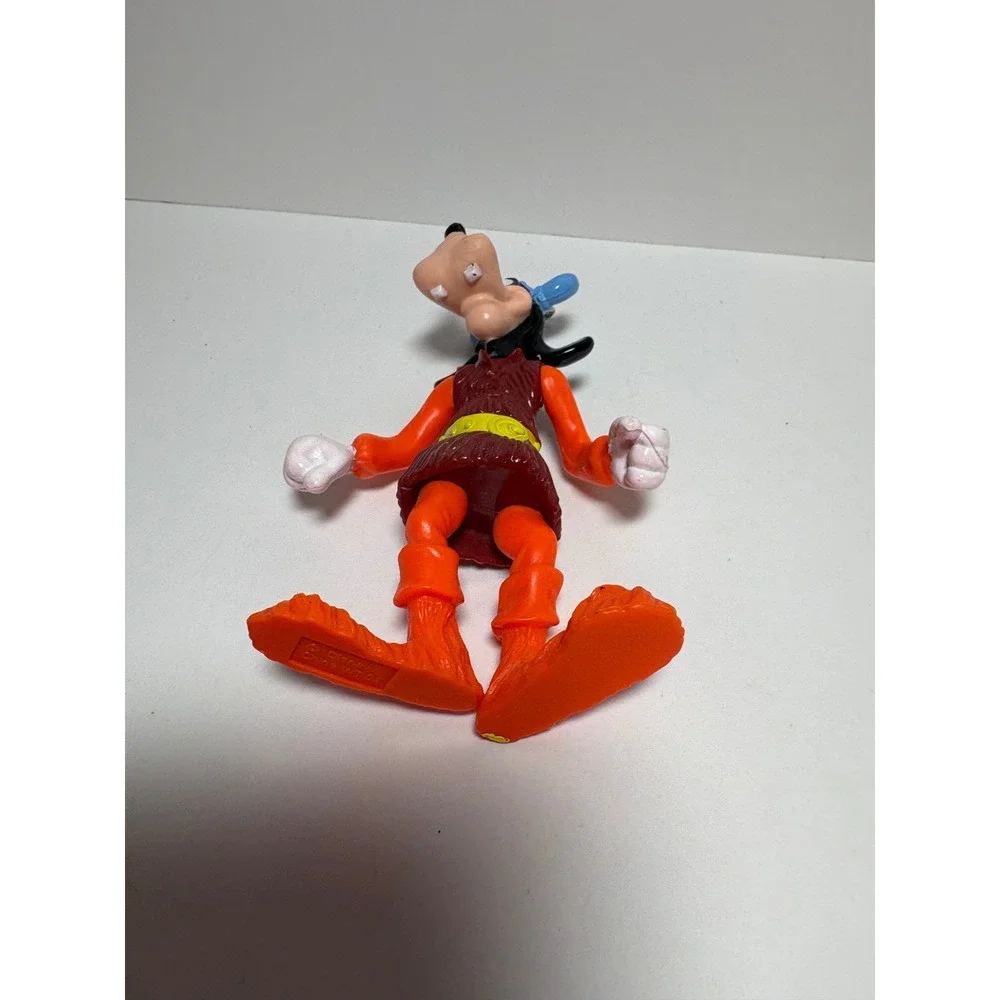 Disney Goofy Viking PVC Figure Keychain Ornament Blue Horned Helmet